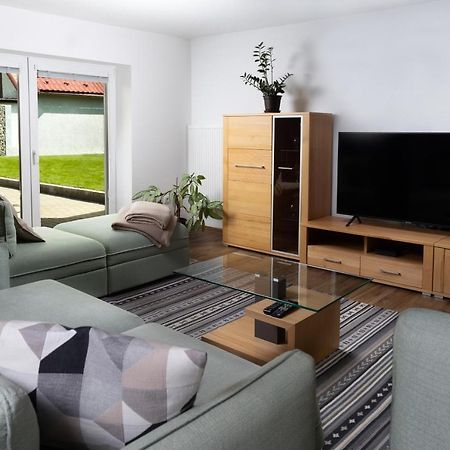 Stylish Apartment Under The Tatras Štrba Buitenkant foto